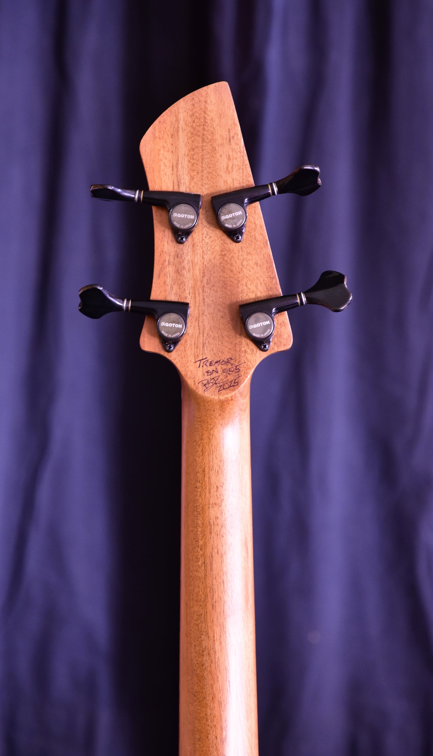 BR Guitars Tremor Bass